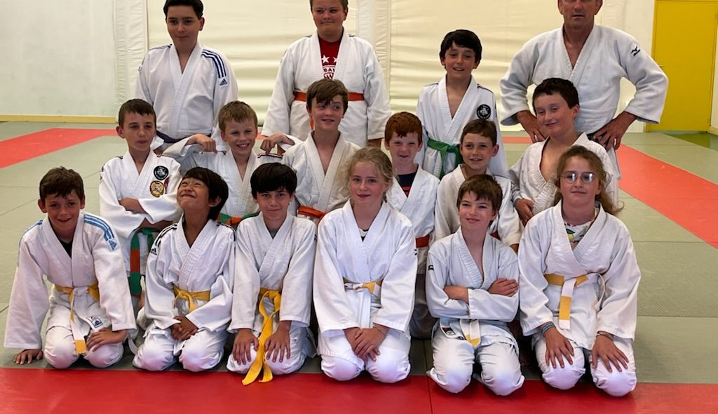 2022-remise ceintures judo1